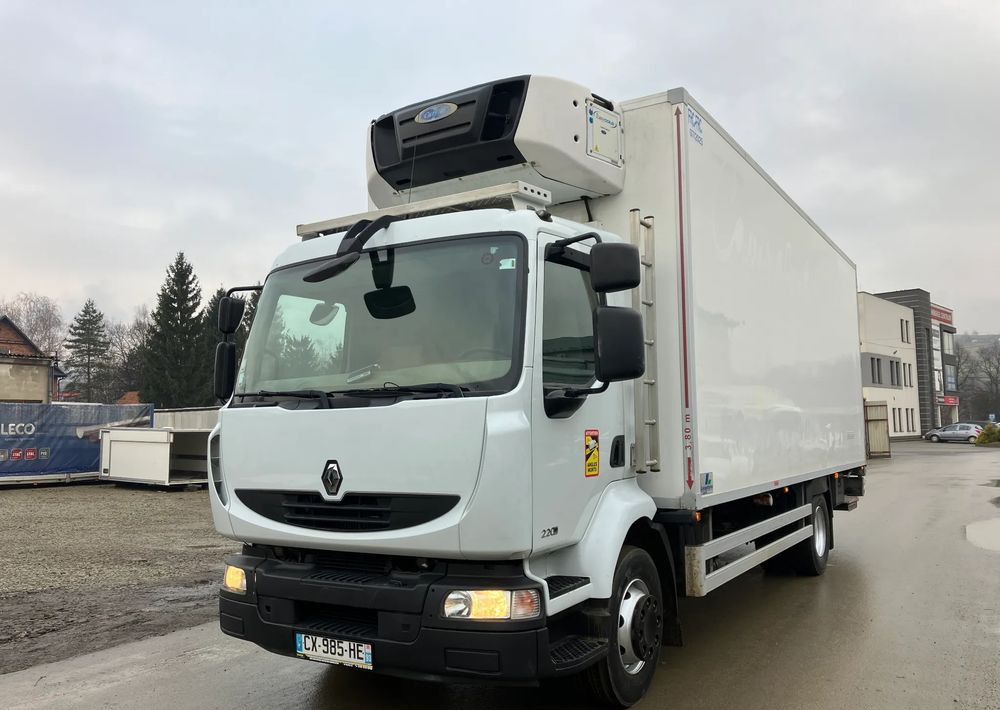 Renault Renault Midlum 220chłodnia izoterma - Рефрижератор вантажівка: фото 1 Renault Renault Midlum 220chłodnia izoterma - Рефрижератор вантажівка: фото 1