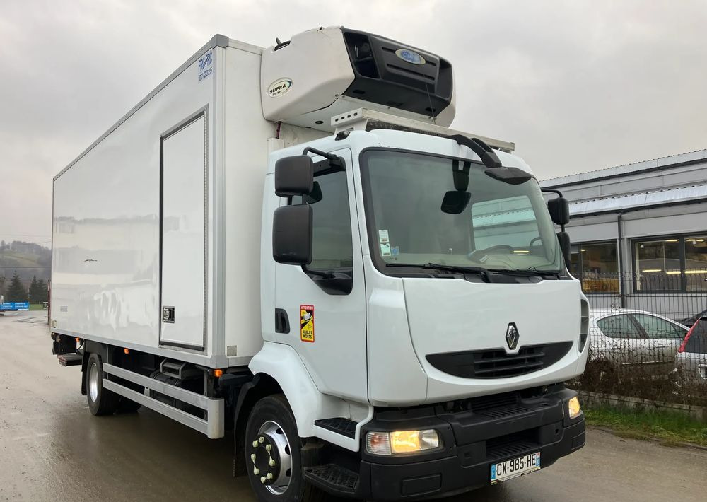 Renault Renault Midlum 220chłodnia izoterma - Рефрижератор вантажівка: фото 2 Renault Renault Midlum 220chłodnia izoterma - Рефрижератор вантажівка: фото 2