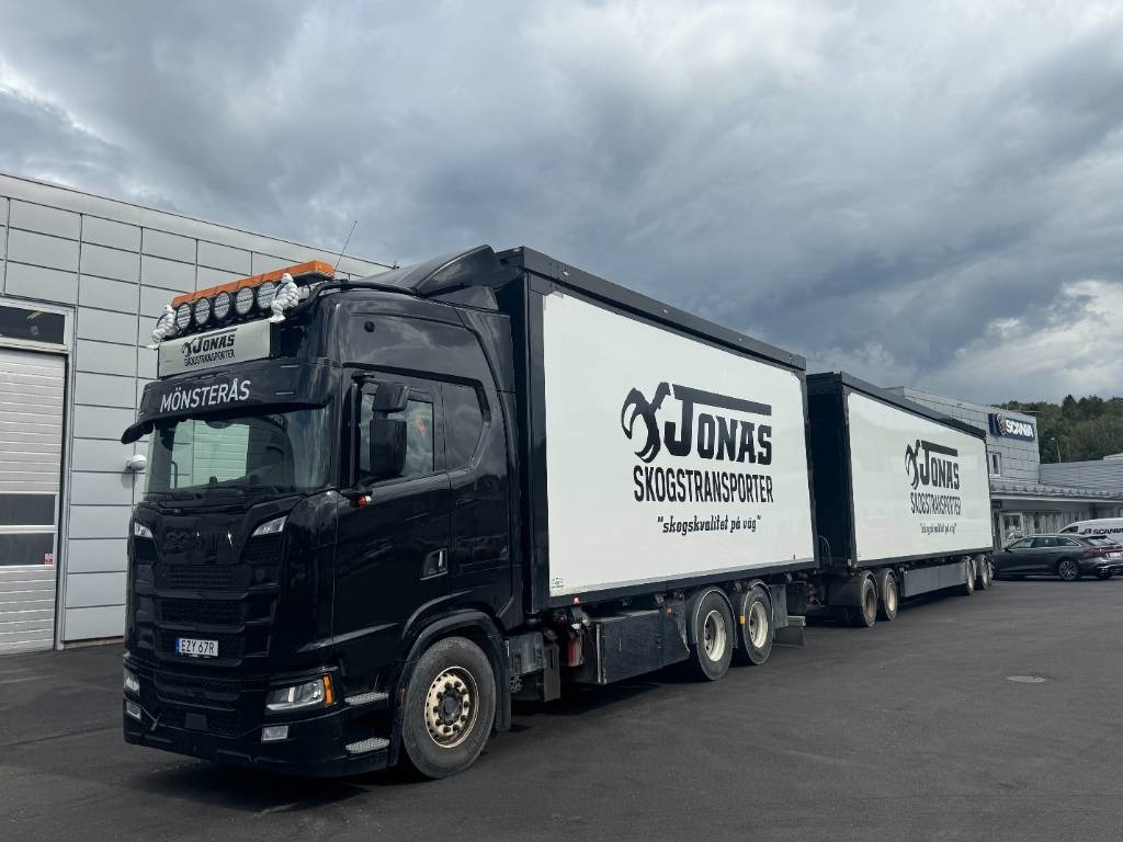 Scania S650 B6x2 Komplett flisekipage - Самоскид вантажівка: фото 1 Scania S650 B6x2 Komplett flisekipage - Самоскид вантажівка: фото 1