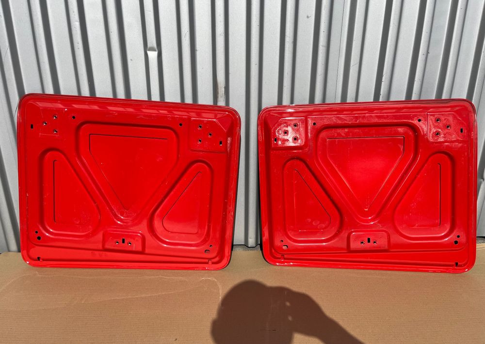 Drzwiczki schowka Scania S R klapa drzwi NGS NGR - Кузов і екстер'єр в категорії Вантажівки: фото 2 Drzwiczki schowka Scania S R klapa drzwi NGS NGR - Кузов і екстер'єр в категорії Вантажівки: фото 2