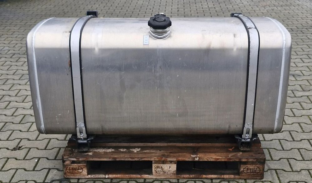 IVECO S WAY HI WAY STRALIS ZBIORNIK PALIWA NOWY - Паливна система: фото 1 IVECO S WAY HI WAY STRALIS ZBIORNIK PALIWA NOWY - Паливна система: фото 1