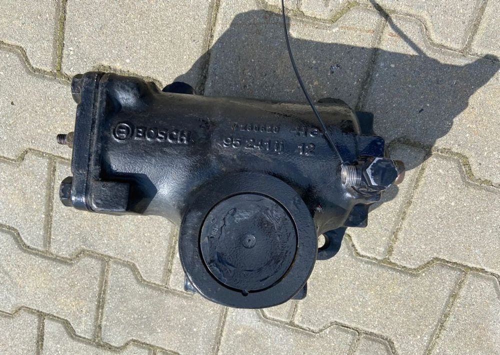 Kolumna kierownicza MAN TGL TGM TG 3 euro 6 przekładnia - Рульова колонка в категорії Вантажівки: фото 3 Kolumna kierownicza MAN TGL TGM TG 3 euro 6 przekładnia - Рульова колонка в категорії Вантажівки: фото 3