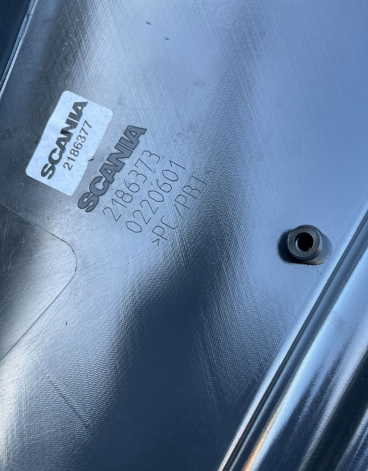 NOWE Nadkole Scania R błotnik chlapacz - Кузов і екстер'єр в категорії Вантажівки: фото 3 NOWE Nadkole Scania R błotnik chlapacz - Кузов і екстер'єр в категорії Вантажівки: фото 3