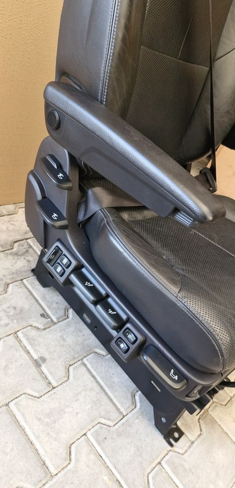 SCANIA R S FOTEL PASAŻERA FULL OPCJA SKÓRA - Сидіння в категорії Вантажівки: фото 4 SCANIA R S FOTEL PASAŻERA FULL OPCJA SKÓRA - Сидіння в категорії Вантажівки: фото 4