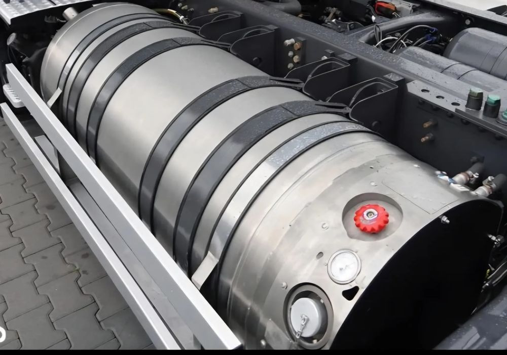 SCANIA R S ZBIORNIK LNG - Паливний бак: фото 1 SCANIA R S ZBIORNIK LNG - Паливний бак: фото 1