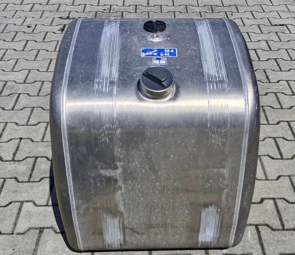 SCANIA R S ZBIORNIK PALIWA 200L NOWY - Паливна система: фото 1 SCANIA R S ZBIORNIK PALIWA 200L NOWY - Паливна система: фото 1