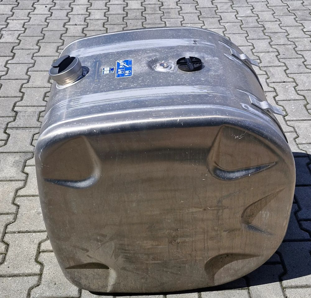 SCANIA R S ZBIORNIK PALIWA 200L NOWY - Паливна система: фото 5 SCANIA R S ZBIORNIK PALIWA 200L NOWY - Паливна система: фото 5