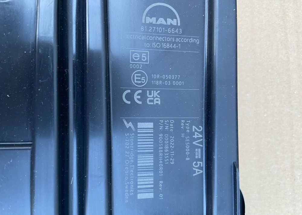 Tachograf Stoneridge MAN TGX TGS TGL TGM impulsator - Тахограф в категорії Вантажівки: фото 3 Tachograf Stoneridge MAN TGX TGS TGL TGM impulsator - Тахограф в категорії Вантажівки: фото 3