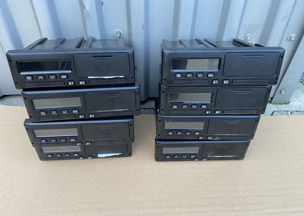 Tachograf Stoneridge MAN TGX TGS TGL TGM impulsator - Тахограф в категорії Вантажівки: фото 1 Tachograf Stoneridge MAN TGX TGS TGL TGM impulsator - Тахограф в категорії Вантажівки: фото 1