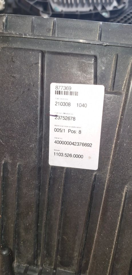 VOLVO FH5 LAMPA PRZEDNIA FULL LED 23752680 23752678 24056515 - Світло/ Освітлення: фото 3 VOLVO FH5 LAMPA PRZEDNIA FULL LED 23752680 23752678 24056515 - Світло/ Освітлення: фото 3