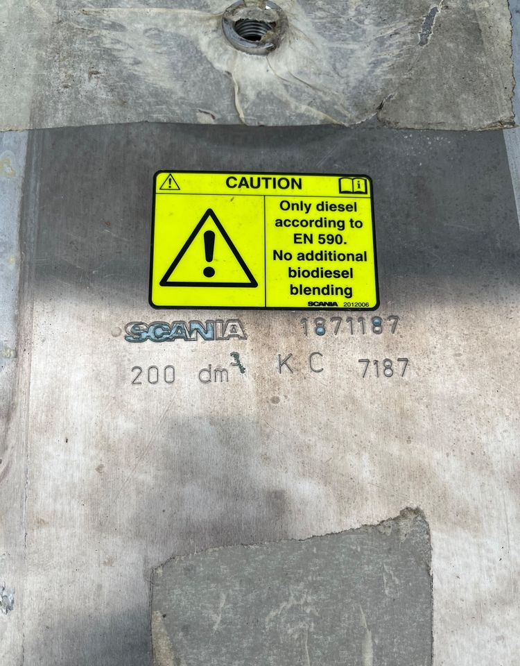 Zbiornik paliwa Scania R S 200L bak 1871187 jak NOWY - Паливна система в категорії Вантажівки: фото 4 Zbiornik paliwa Scania R S 200L bak 1871187 jak NOWY - Паливна система в категорії Вантажівки: фото 4