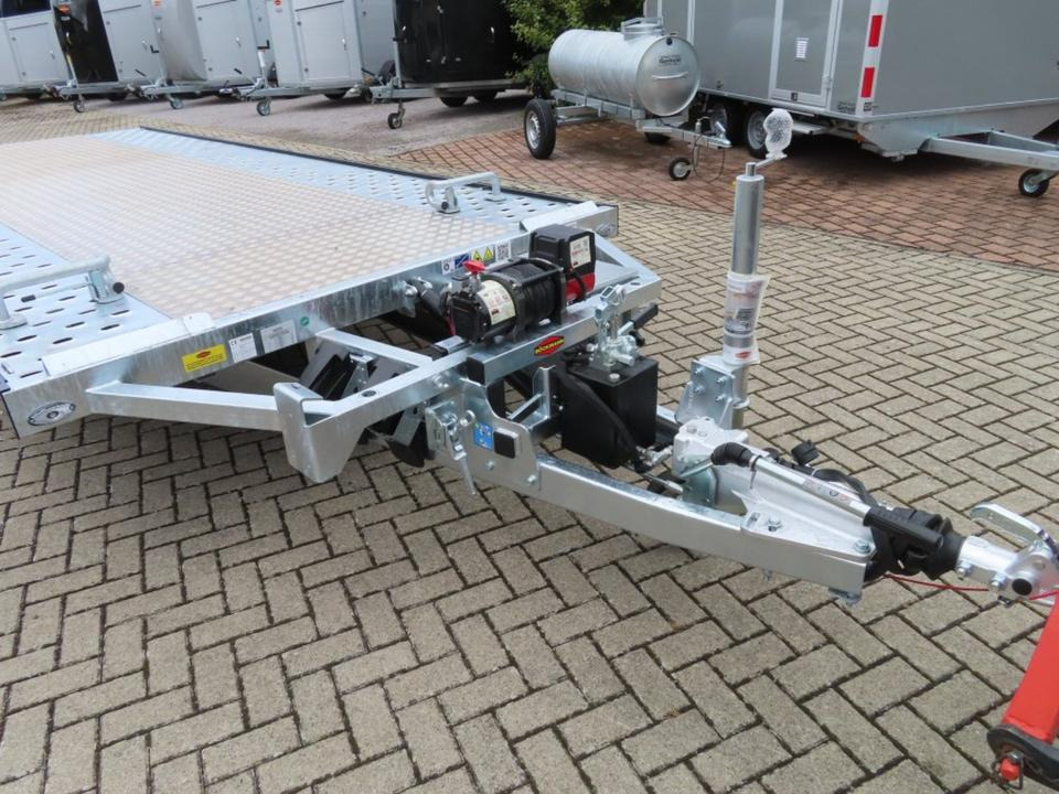 Böckmann PKW-Anhänger, Autotransporter 3,5to. E-Winde 100 km/h - Автовоз причіп: фото 4 Böckmann PKW-Anhänger, Autotransporter 3,5to. E-Winde 100 km/h - Автовоз причіп: фото 4