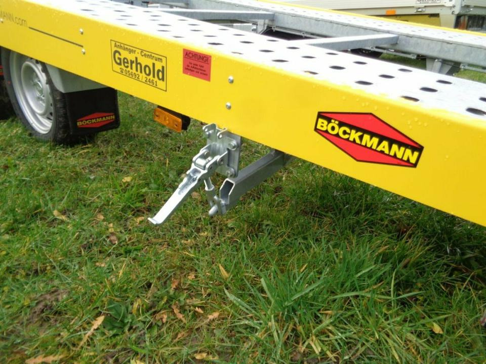 Böckmann PKW-Anhänger, Autotransporter, 3,5to. kippbar, 100 km/h - Автовоз причіп: фото 3 Böckmann PKW-Anhänger, Autotransporter, 3,5to. kippbar, 100 km/h - Автовоз причіп: фото 3