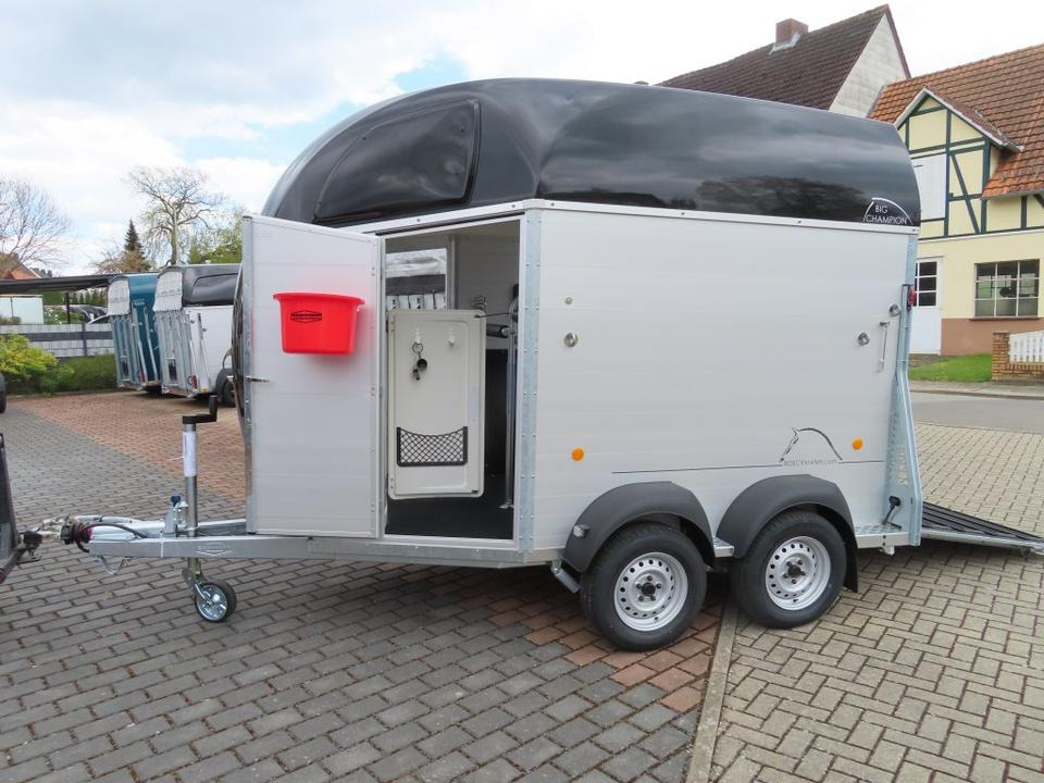 Böckmann Pferdeanhänger der neue Big Champion E, WCF, Sattelkam. - Причіп коневоз: фото 3 Böckmann Pferdeanhänger der neue Big Champion E, WCF, Sattelkam. - Причіп коневоз: фото 3