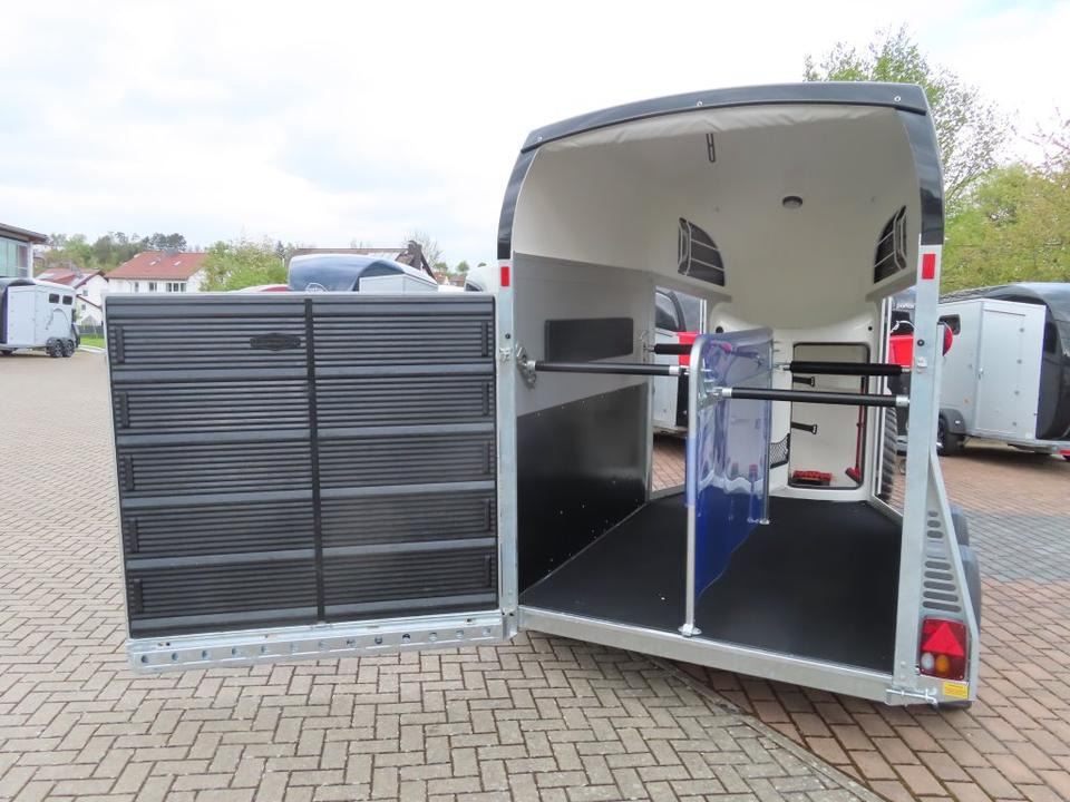 Böckmann Pferdeanhänger der neue Big Champion E, WCF, Sattelkam. - Причіп коневоз: фото 5 Böckmann Pferdeanhänger der neue Big Champion E, WCF, Sattelkam. - Причіп коневоз: фото 5