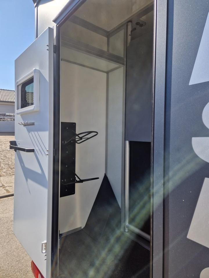 MSG Stablehopper Pferdetransporter Pferdeanhänger Böckmann - Коневоз: фото 5 MSG Stablehopper Pferdetransporter Pferdeanhänger Böckmann - Коневоз: фото 5