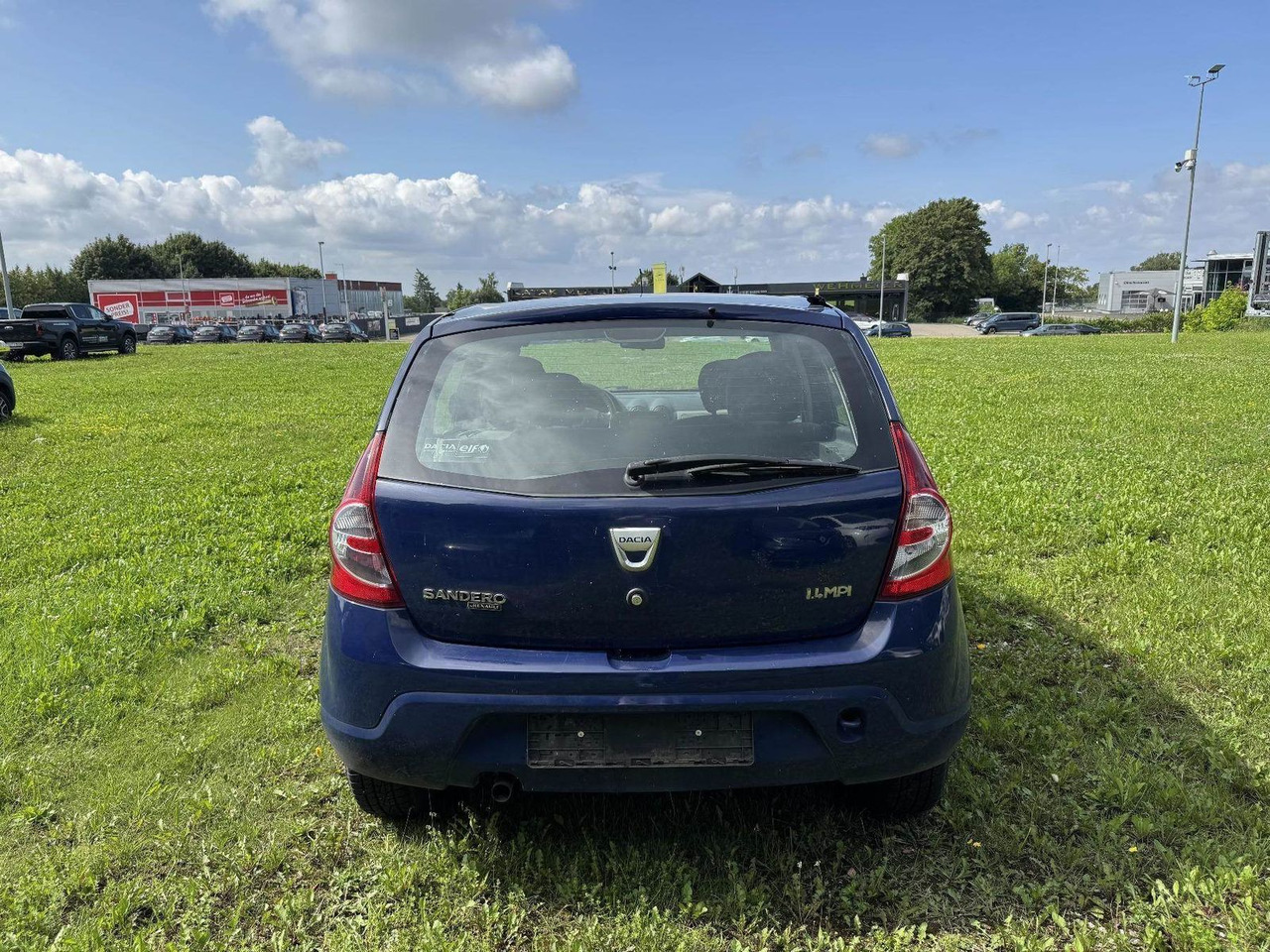 Dacia Sandero 1.4 +ZAHNRIEMEN GERISSEN+ - Легковий автомобіль: фото 4 Dacia Sandero 1.4 +ZAHNRIEMEN GERISSEN+ - Легковий автомобіль: фото 4