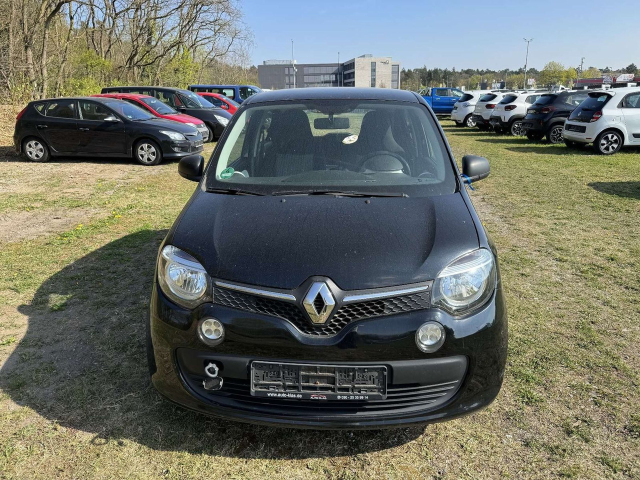 Renault Twingo Life SCe70 KLIMA - Легковий автомобіль: фото 2 Renault Twingo Life SCe70 KLIMA - Легковий автомобіль: фото 2