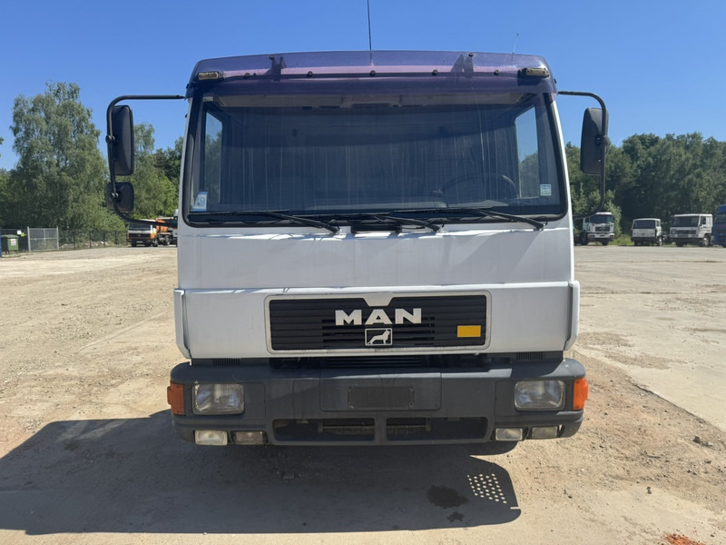 MAN 12.224 (MANUAL GEARBOX / EURO 2 / BELGIAN TRUCK IN GOOD CONDITION !!!) - Вантажівка шасі: фото 3 MAN 12.224 (MANUAL GEARBOX / EURO 2 / BELGIAN TRUCK IN GOOD CONDITION !!!) - Вантажівка шасі: фото 3