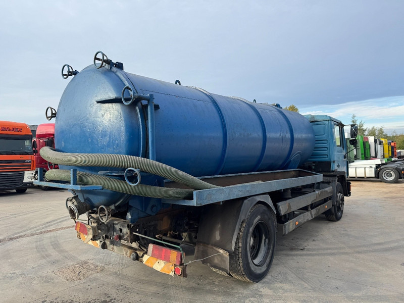 MAN 18.232 (12.000L / STEEL SUSPENSION / 6 CYLINDER WITH MANUAL PUMP) - Асенізатори: фото 5 MAN 18.232 (12.000L / STEEL SUSPENSION / 6 CYLINDER WITH MANUAL PUMP) - Асенізатори: фото 5