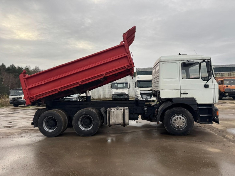 MAN 33.414 (BIG AXLE / STEEL SUSPENSION / 6 CYLINDER / MANUAL GEARBOX) - Самоскид вантажівка: фото 4 MAN 33.414 (BIG AXLE / STEEL SUSPENSION / 6 CYLINDER / MANUAL GEARBOX) - Самоскид вантажівка: фото 4