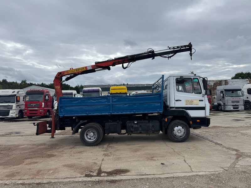 Mercedes-Benz SK 917 (STEEL SUSPENSION / PARLFINGER CRANE / AUXILIARY / 6 CYLINDER WITH MANUAL PUMP) - Самоскид вантажівка, Вантажівка з маніпулятором: фото 4 Mercedes-Benz SK 917 (STEEL SUSPENSION / PARLFINGER CRANE / AUXILIARY / 6 CYLINDER WITH MANUAL PUMP) - Самоскид вантажівка, Вантажівка з маніпулятором: фото 4