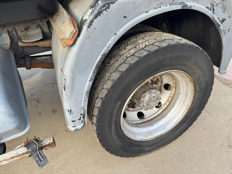 Вантажівка цистерна Renault S 150 SUSPENSION LAMES / 7000 L / POMPE & BOITE MANUELLE / CAMION FRANCAIS!!!): фото 9 Вантажівка цистерна Renault S 150 SUSPENSION LAMES / 7000 L / POMPE & BOITE MANUELLE / CAMION FRANCAIS!!!): фото 9