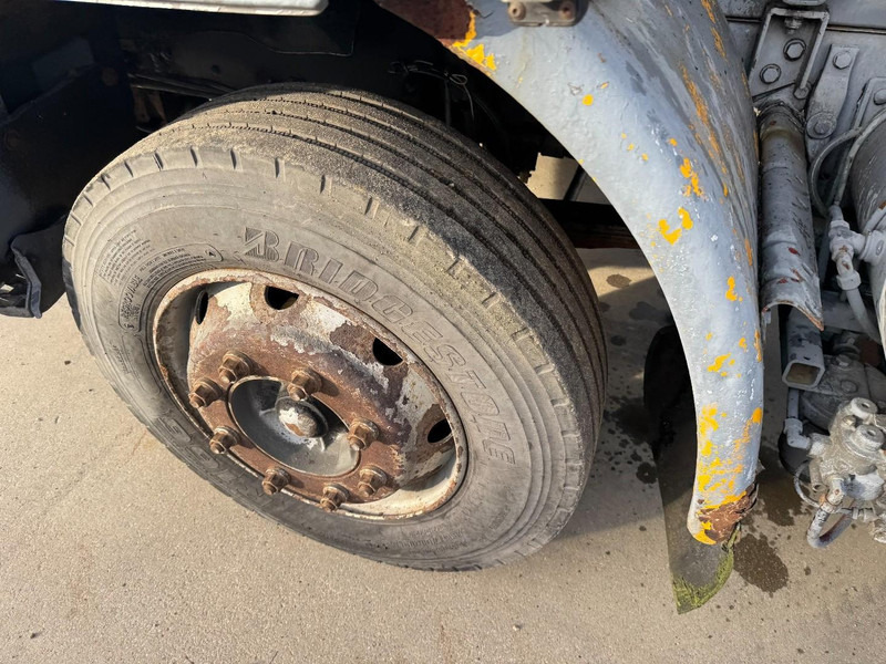 Вантажівка цистерна Renault S 150 SUSPENSION LAMES / 7000 L / POMPE & BOITE MANUELLE / CAMION FRANCAIS!!!): фото 10 Вантажівка цистерна Renault S 150 SUSPENSION LAMES / 7000 L / POMPE & BOITE MANUELLE / CAMION FRANCAIS!!!): фото 10