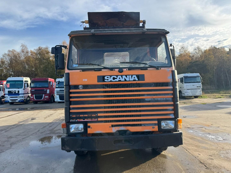 Scania 93 - 280 (STEEL SUSPENSION / SUSPENSION LAMES / 6 CYLINDER / 6X4) - Самоскид вантажівка: фото 2 Scania 93 - 280 (STEEL SUSPENSION / SUSPENSION LAMES / 6 CYLINDER / 6X4) - Самоскид вантажівка: фото 2