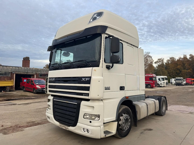 DAF 105 XF 460 Super Space Cab (PERFECT CONDITION / PARFAIT ETAT) - Тягач: фото 1 DAF 105 XF 460 Super Space Cab (PERFECT CONDITION / PARFAIT ETAT) - Тягач: фото 1