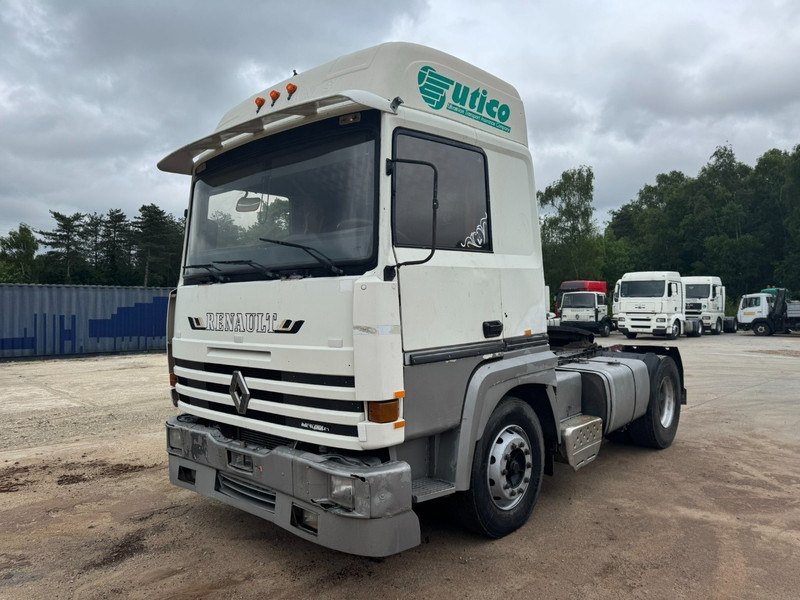 Renault R 385 Major (GRAND PONT / LAMES / 2 CULASSE / POMPE MANUELLE) - Тягач: фото 1 Renault R 385 Major (GRAND PONT / LAMES / 2 CULASSE / POMPE MANUELLE) - Тягач: фото 1