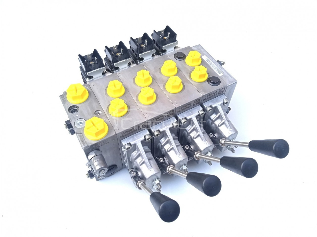 Rozdzielacz Danfoss PVG32 - 4 sekcje - Гідравлічний клапан в категорії Крани-маніпулятори: фото 1 Rozdzielacz Danfoss PVG32 - 4 sekcje - Гідравлічний клапан в категорії Крани-маніпулятори: фото 1