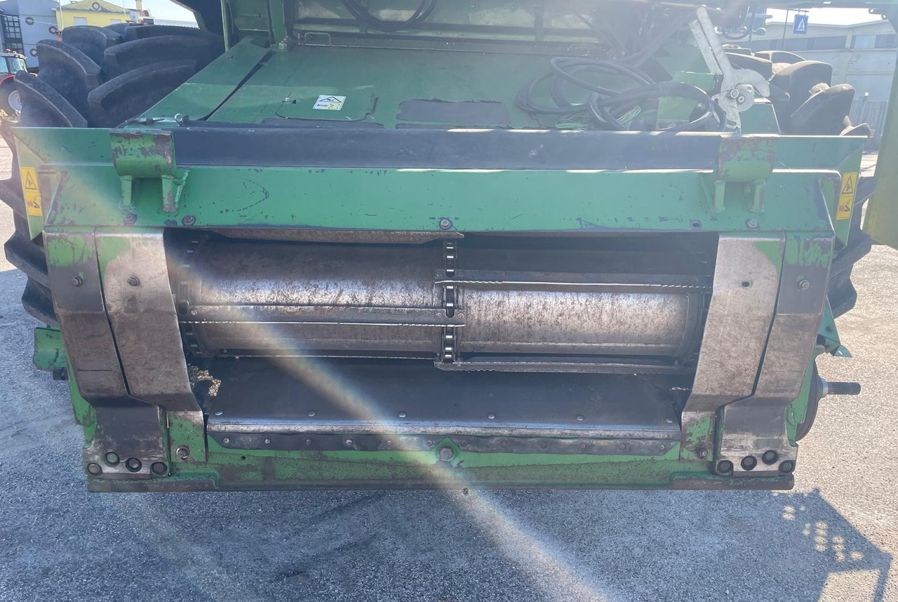 JOHN DEERE MIETITREBBIA CTS - Зернозбиральний комбайн: фото 5 JOHN DEERE MIETITREBBIA CTS - Зернозбиральний комбайн: фото 5