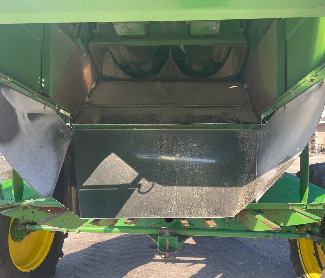 JOHN DEERE MIETITREBBIA CTS - Зернозбиральний комбайн: фото 4 JOHN DEERE MIETITREBBIA CTS - Зернозбиральний комбайн: фото 4