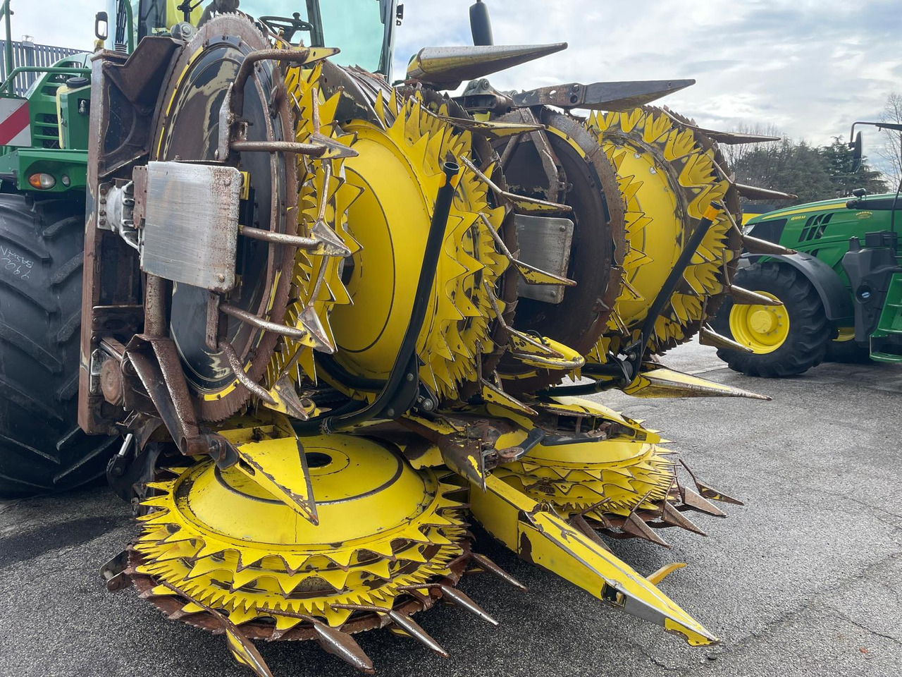 JOHN DEERE TRINCIA 9900i - Кормозбиральний комбайн: фото 3 JOHN DEERE TRINCIA 9900i - Кормозбиральний комбайн: фото 3