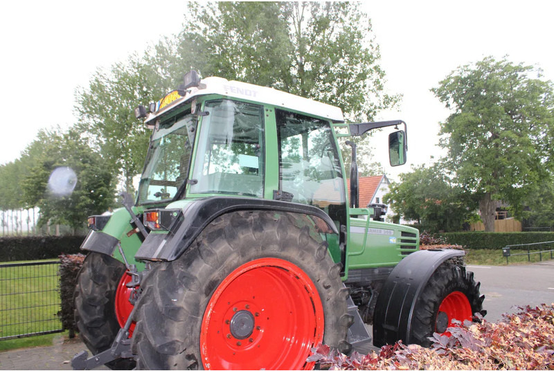 Fendt 308 Holland Farmer - Трактор: фото 4 Fendt 308 Holland Farmer - Трактор: фото 4