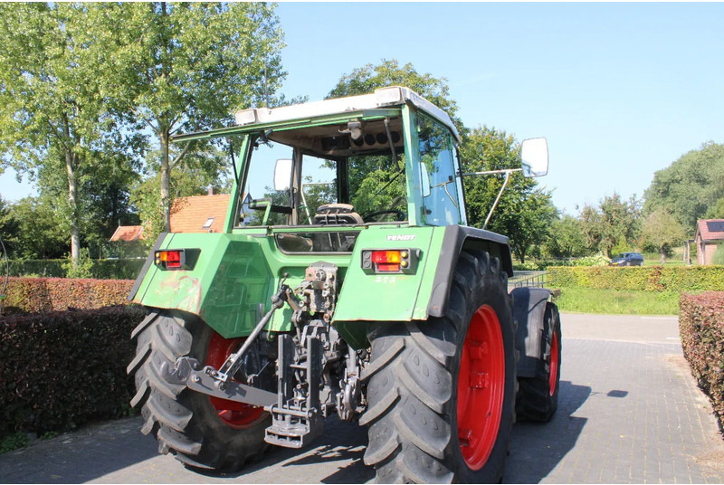 Fendt 311 LSA - Трактор: фото 3 Fendt 311 LSA - Трактор: фото 3