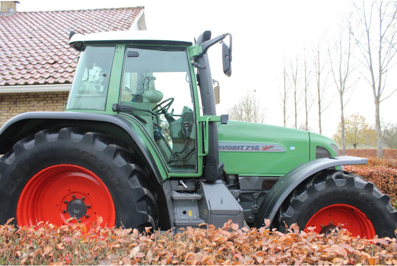 Fendt FAVORIT 716 VARIO Favorit 716 vario - Трактор: фото 2 Fendt FAVORIT 716 VARIO Favorit 716 vario - Трактор: фото 2
