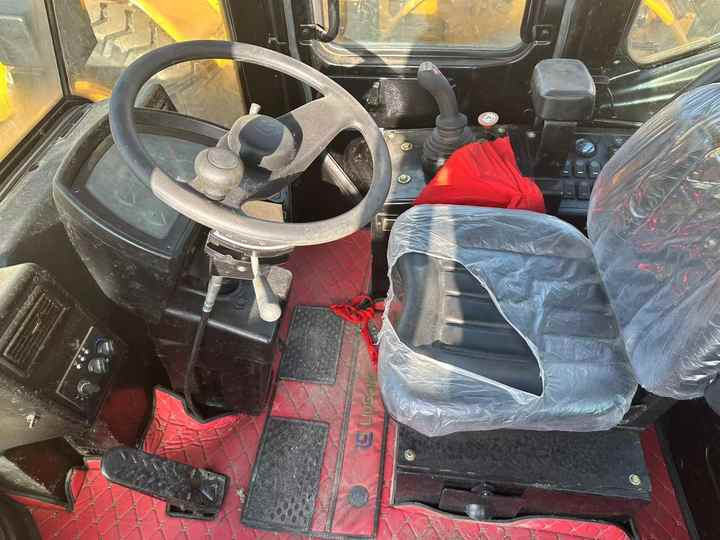 90% New CAT 950h Used Wheel Loader, Powerful, Low Price, and Very Good Quality - Колісний навантажувач: фото 3 90% New CAT 950h Used Wheel Loader, Powerful, Low Price, and Very Good Quality - Колісний навантажувач: фото 3