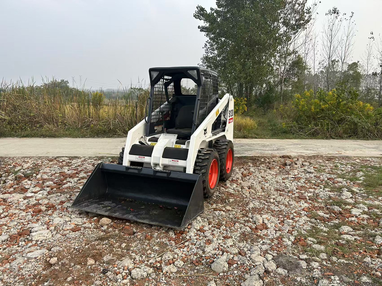 BOBCAT s130 - Міні-навантажувач: фото 5 BOBCAT s130 - Міні-навантажувач: фото 5