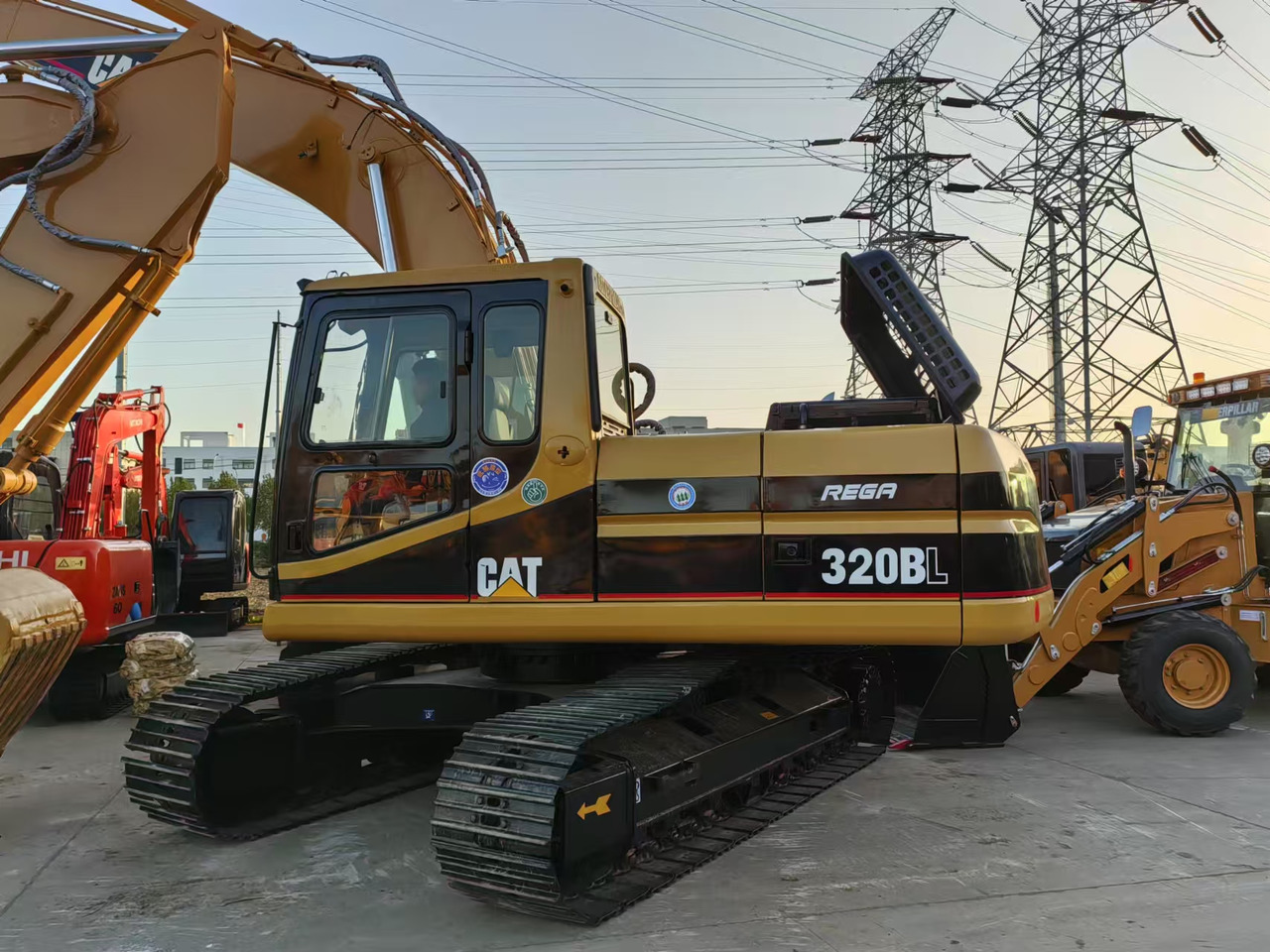 CATERPILLAR 320b - Гусеничний екскаватор: фото 5 CATERPILLAR 320b - Гусеничний екскаватор: фото 5