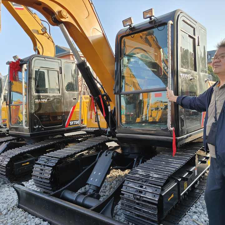 China Brand Used Sany Sy95c Mini Excavator 6ton Crawler Earth Digger Machine for Sale - Гусеничний екскаватор: фото 3 China Brand Used Sany Sy95c Mini Excavator 6ton Crawler Earth Digger Machine for Sale - Гусеничний екскаватор: фото 3
