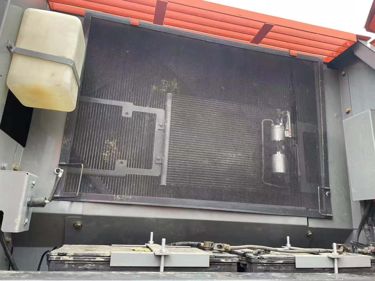 Гусеничний екскаватор HITACHI 350-5g: фото 16