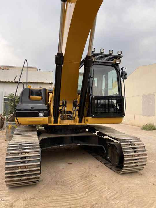 High Quality Japanese Cat325DL 29tons Excavator Second Hand Caterpillar with Factory Price Cheapest Price - Гусеничний екскаватор: фото 5 High Quality Japanese Cat325DL 29tons Excavator Second Hand Caterpillar with Factory Price Cheapest Price - Гусеничний екскаватор: фото 5