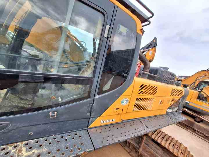 Hyundai Digger 520lvs Second Hand Korea Made High Performance Machine Hyundai Excavator for Sale - Гусеничний екскаватор: фото 4 Hyundai Digger 520lvs Second Hand Korea Made High Performance Machine Hyundai Excavator for Sale - Гусеничний екскаватор: фото 4
