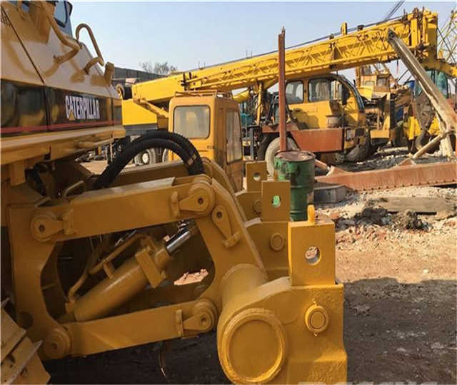 Low Price Cat D6m Original Made Dozer , Used Bulldozer Cat D6 D6m D6h D6g D6k , Original Bulldozer - Бульдозер: фото 4 Low Price Cat D6m Original Made Dozer , Used Bulldozer Cat D6 D6m D6h D6g D6k , Original Bulldozer - Бульдозер: фото 4
