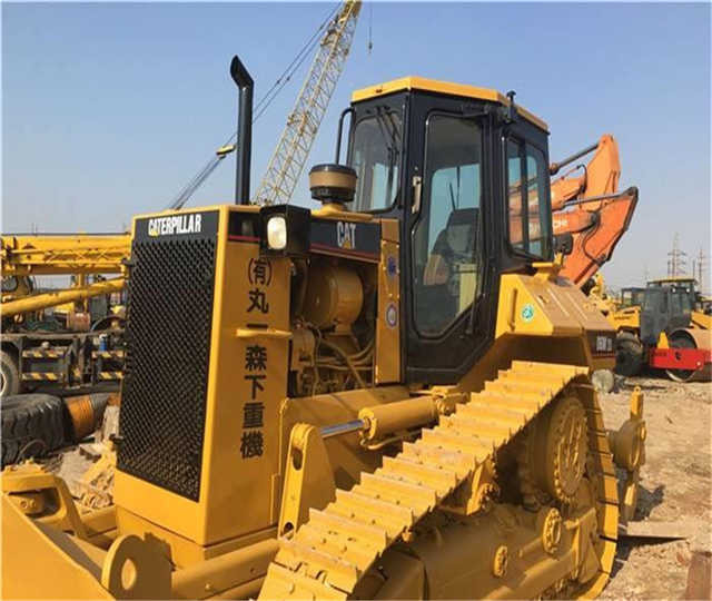 Low Price Cat D6m Original Made Dozer , Used Bulldozer Cat D6 D6m D6h D6g D6k , Original Bulldozer - Бульдозер: фото 2 Low Price Cat D6m Original Made Dozer , Used Bulldozer Cat D6 D6m D6h D6g D6k , Original Bulldozer - Бульдозер: фото 2