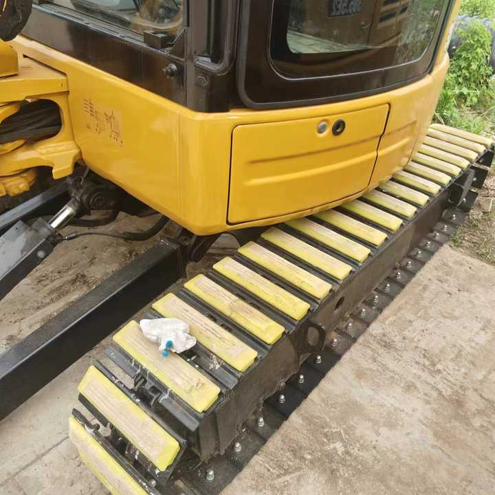 Mini Caterpillar 303.5E Excavator for Sale Second Hand Original Caterpillar 3tons Excavator in Sale - Гусеничний екскаватор: фото 4 Mini Caterpillar 303.5E Excavator for Sale Second Hand Original Caterpillar 3tons Excavator in Sale - Гусеничний екскаватор: фото 4
