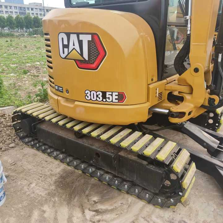 Mini Caterpillar 303.5E Excavator for Sale Second Hand Original Caterpillar 3tons Excavator in Sale - Гусеничний екскаватор: фото 2 Mini Caterpillar 303.5E Excavator for Sale Second Hand Original Caterpillar 3tons Excavator in Sale - Гусеничний екскаватор: фото 2