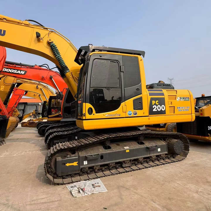 PC200-8 Low Working Hour Second Hand 20 Ton Excavator Komatsu Pc200-8 Crawler Excavator Used Komatsu Excavator PC200-8N1 - Екскаватор: фото 1 PC200-8 Low Working Hour Second Hand 20 Ton Excavator Komatsu Pc200-8 Crawler Excavator Used Komatsu Excavator PC200-8N1 - Екскаватор: фото 1
